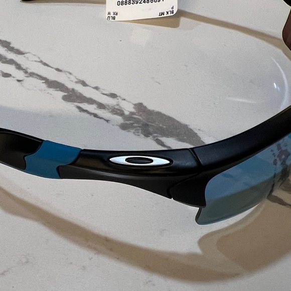Oakley Half Jacket 2.0 XL Black Blue Sunglasses with Prizm 24K Men’s (No Case)